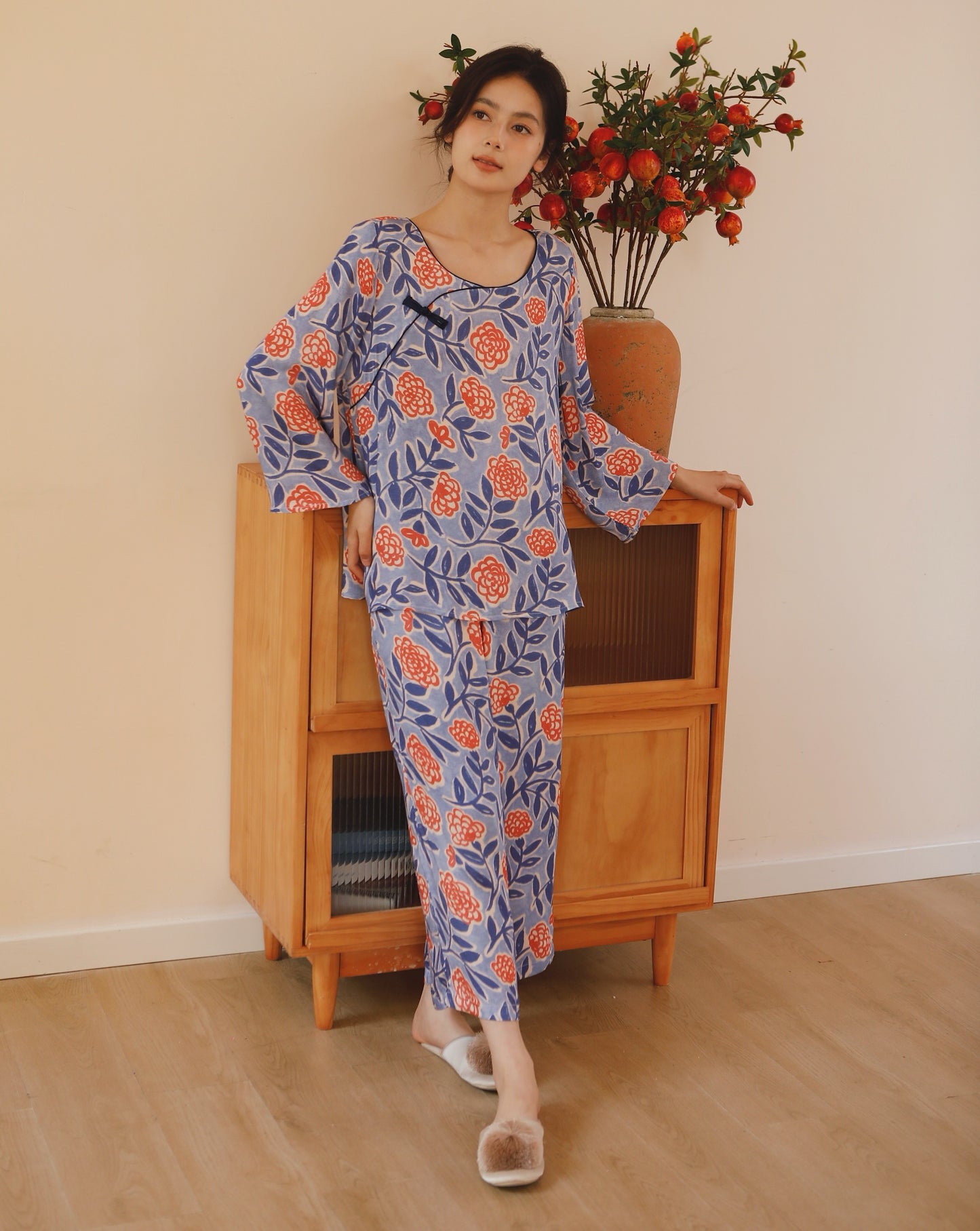 Traditional flora pajamas, Vintage Pyjamas Set, Comfy homewear, Soft sleepwear, Cozy loungewear