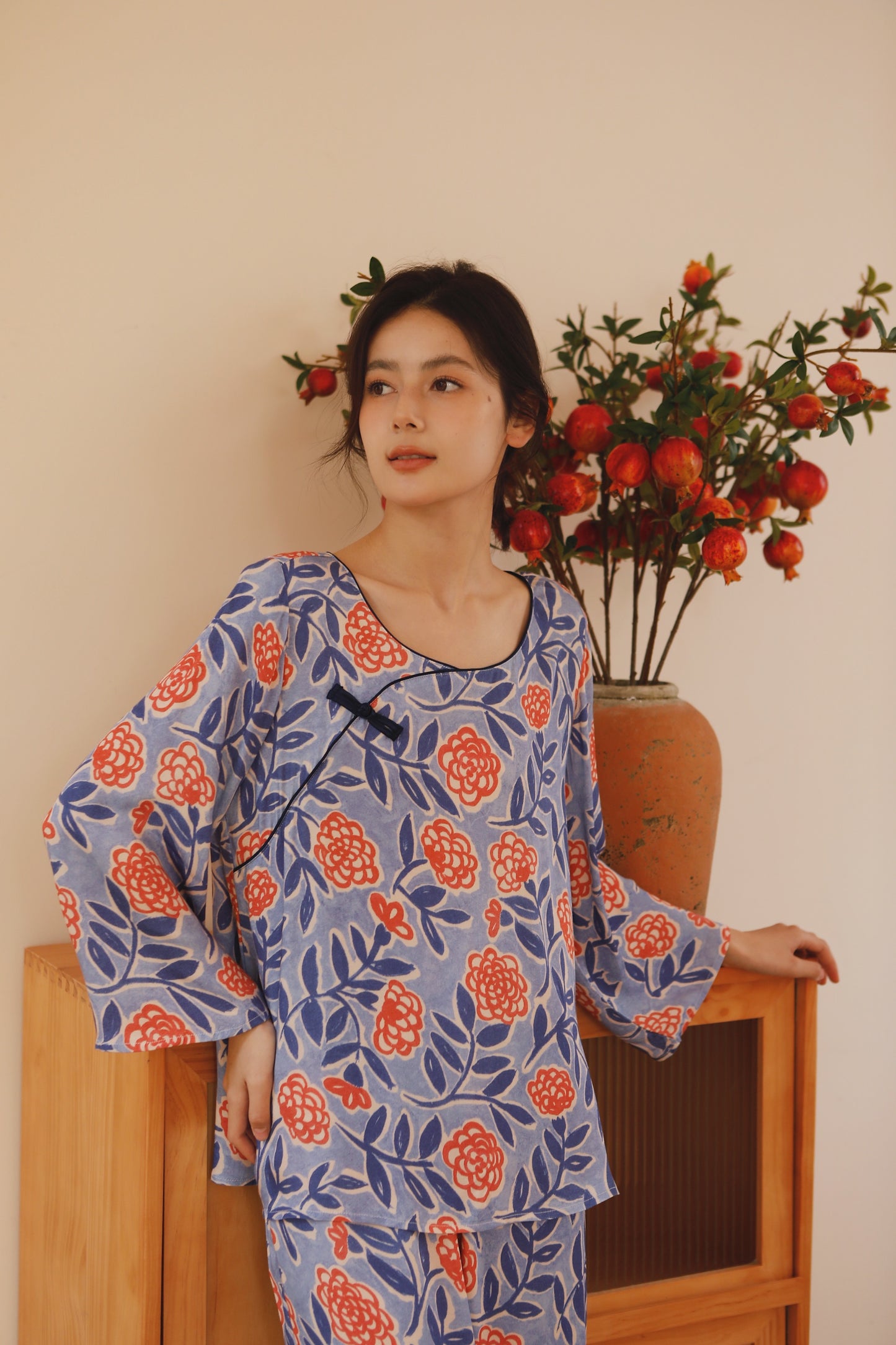 Traditional flora pajamas, Vintage Pyjamas Set, Comfy homewear, Soft sleepwear, Cozy loungewear