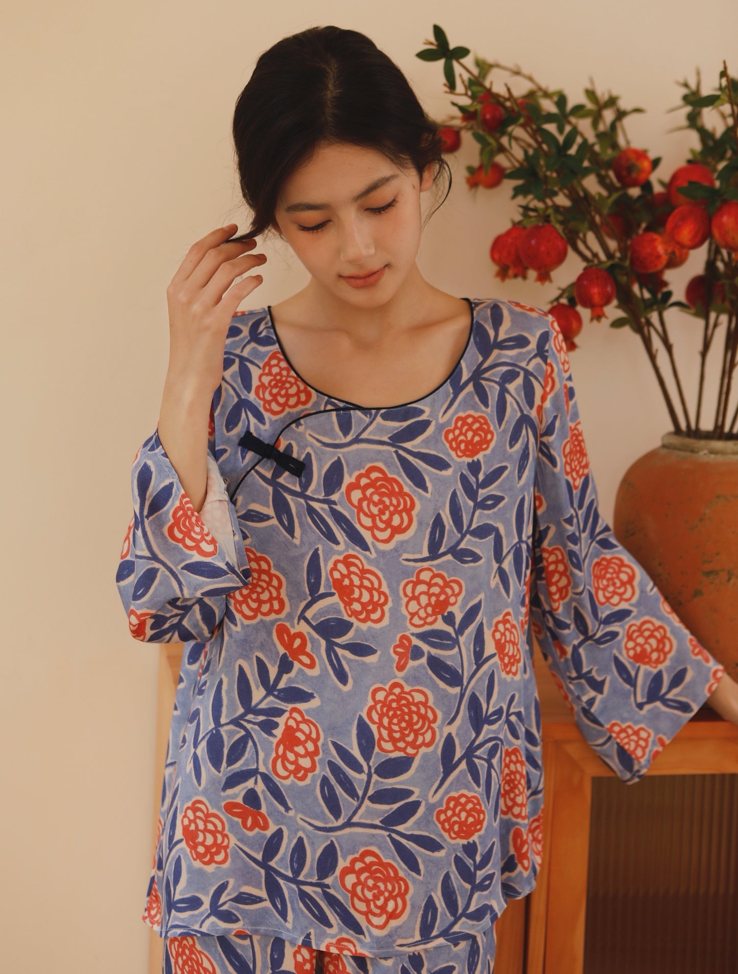 Traditional flora pajamas, Vintage Pyjamas Set, Comfy homewear, Soft sleepwear, Cozy loungewear