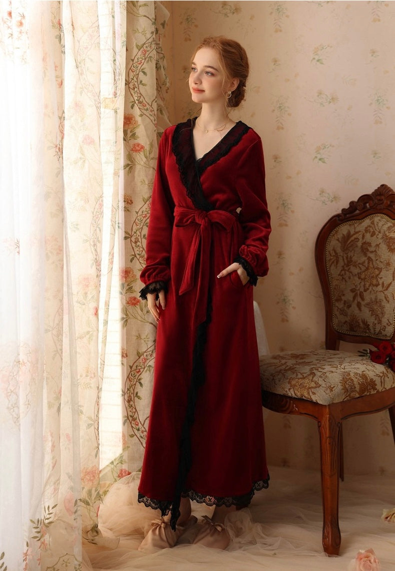 Luxurious Red Wine Velvet Long Bathrobe with Lace Deco Trim: Soft Elegance and Warm Comfort