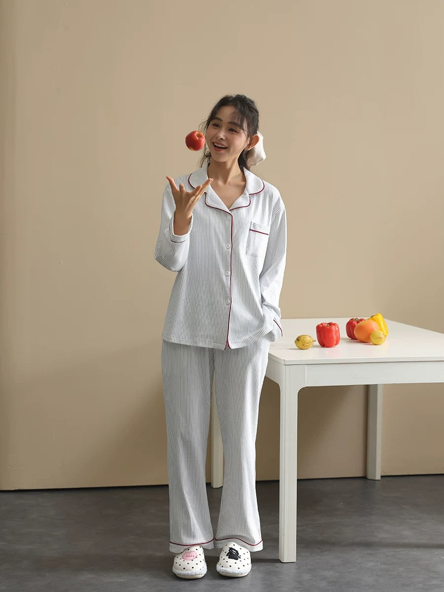 Women’s Cotton Pajamas – Classic Striped Sleepwear for Cozy Nights & Gift Giving