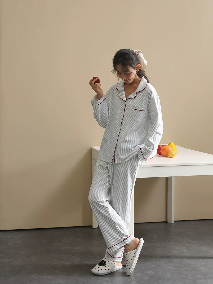 Women’s Cotton Pajamas – Classic Striped Sleepwear for Cozy Nights & Gift Giving