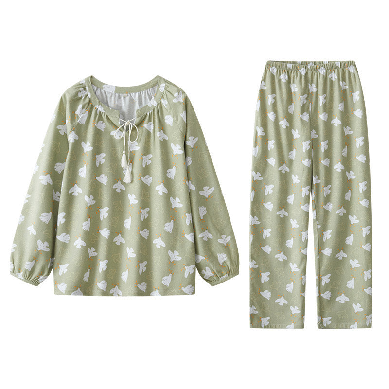 Green Cotton Pajama Set – Nature Inspired Bird Print Sleepwear for Relaxed Living