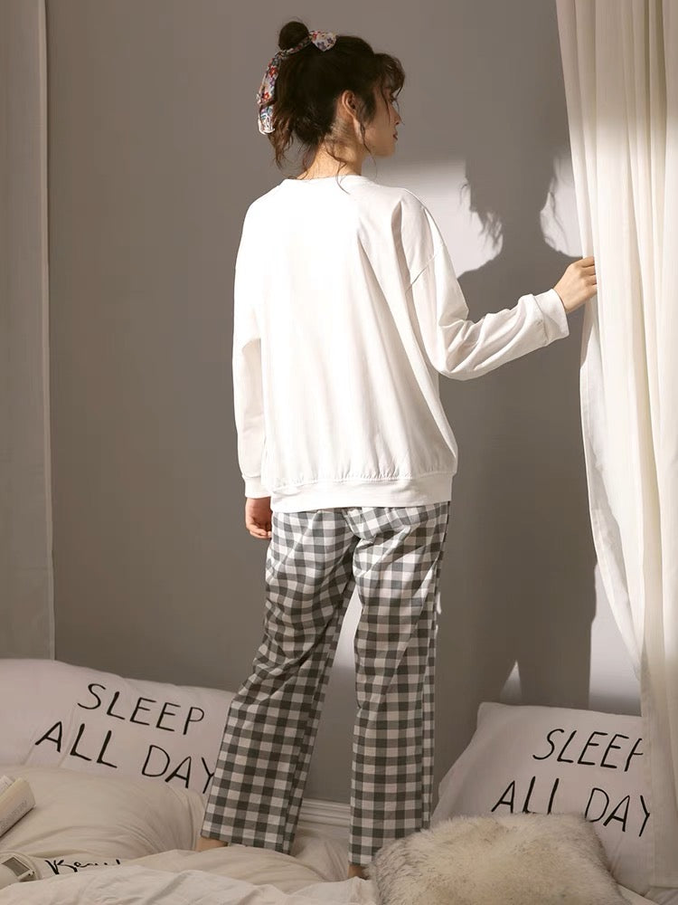 Minimalist loungewear, 100% cotton pajamas