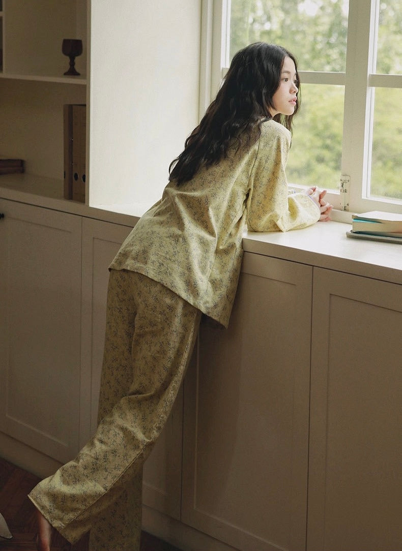 Vintage Floral Pajama Set for Women – Cottagecore Loungewear for Home & Gatherings