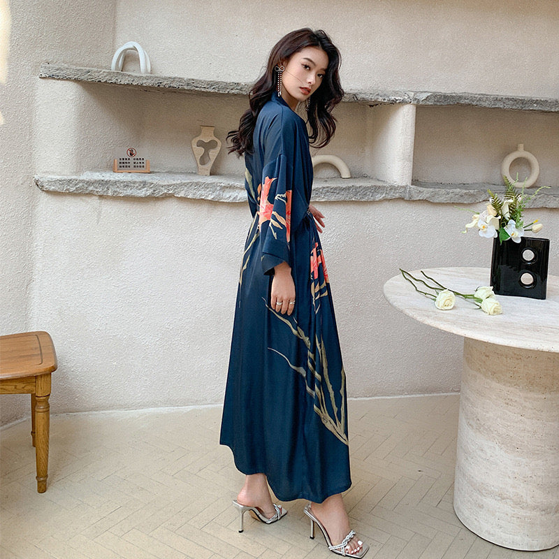 Long Floral Kimono: A Stylish Beach Kaftan for Boho Holidays, Ideal Summer Robe with a Touch of Luxury