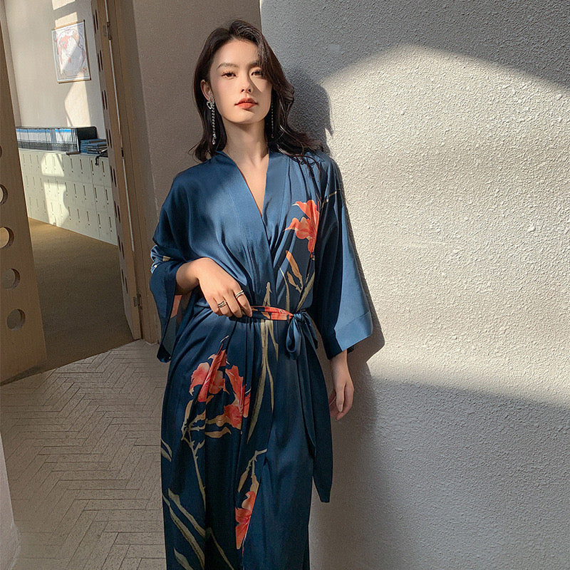Long Floral Kimono: A Stylish Beach Kaftan for Boho Holidays, Ideal Summer Robe with a Touch of Luxury