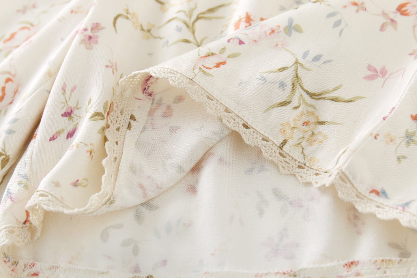 Boho Flora Short Sleeve Shirt and Shorts, Bridesmaid Pajamas Set, Bridesmaid Gifts, Bachelorette Party PJS