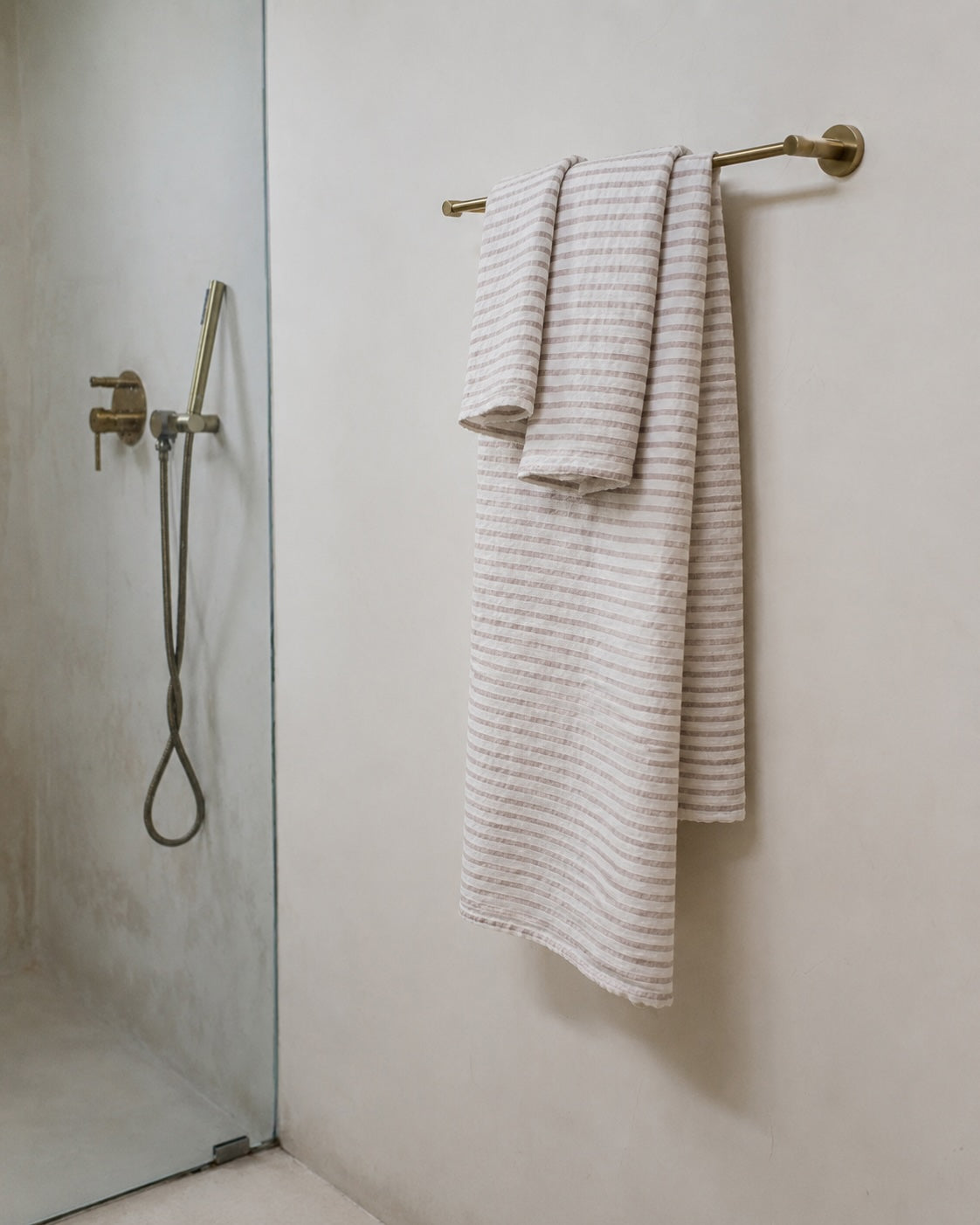 Striped Linen Bath Towel, Lightweight Spa Towel