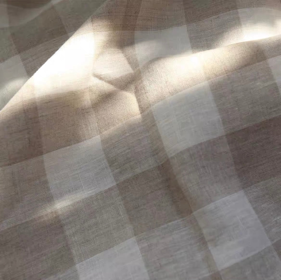 4cm Gingham Check Linen Fabric, Medium Weight, Stone Washed, 110 Inch Width