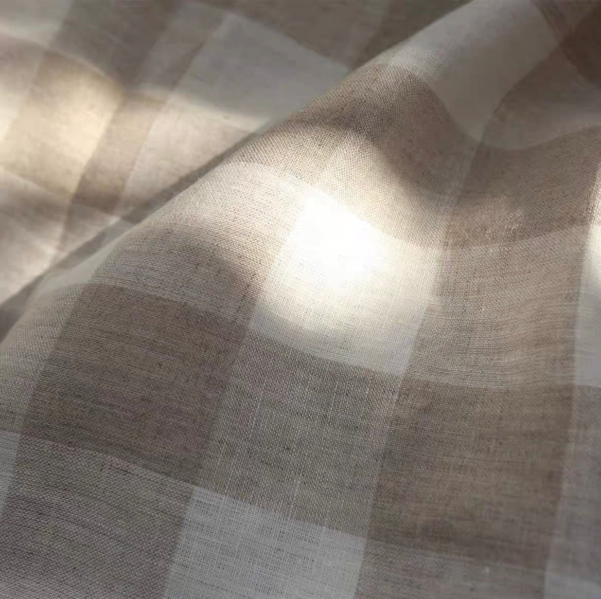 4cm Gingham Check Linen Fabric, Medium Weight, Stone Washed, 110 Inch Width