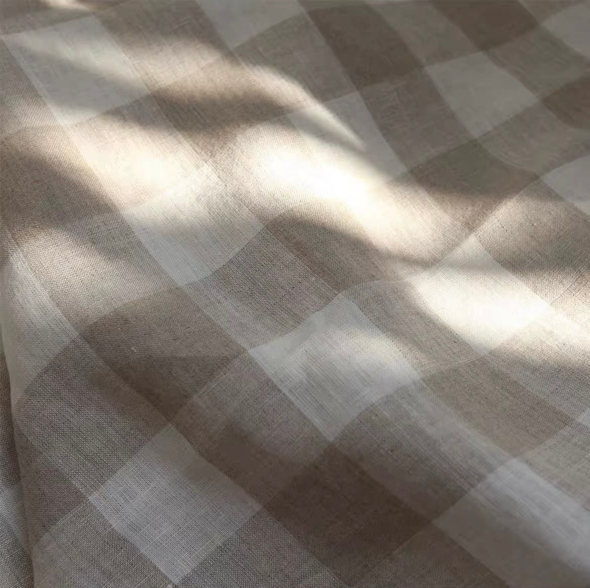 4cm Gingham Check Linen Fabric, Medium Weight, Stone Washed, 110 Inch Width