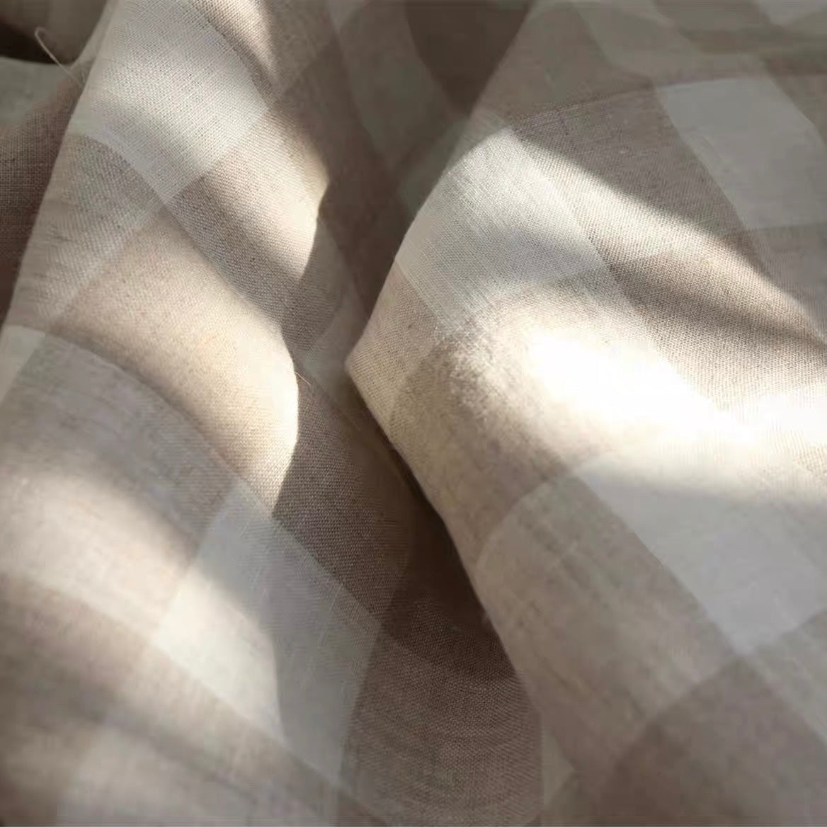 4cm Gingham Check Linen Fabric, Medium Weight, Stone Washed, 110 Inch Width