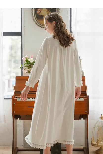 Elegant white night gown, Square neck white dress, Cozy cotton Nightie, Vintage Long Nightgown