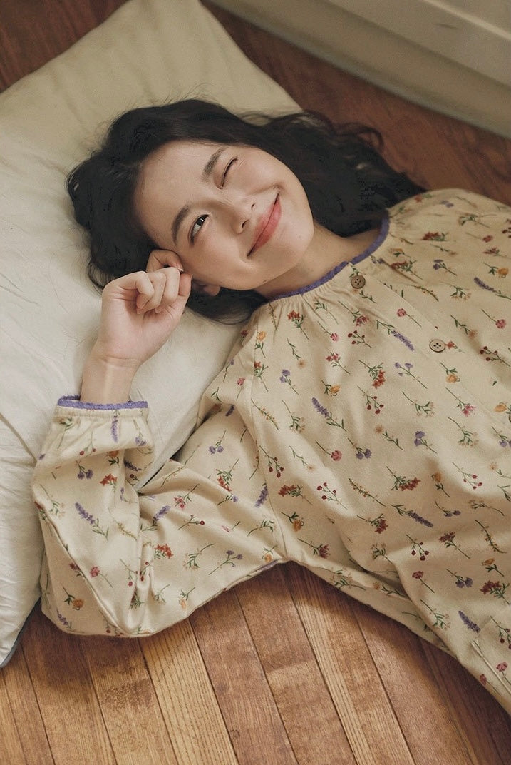 Women’s Organic Cotton Floral Pajama Set – Breathable & Gift-Ready
