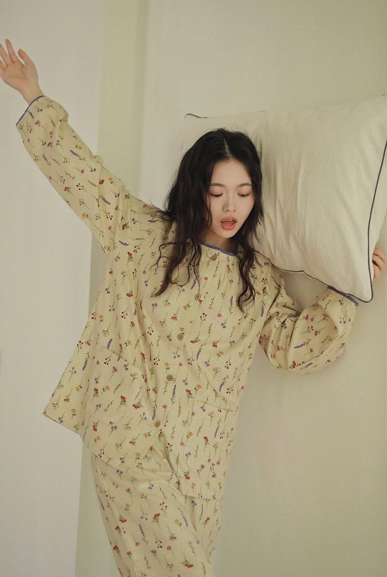 Women’s Organic Cotton Floral Pajama Set – Breathable & Gift-Ready