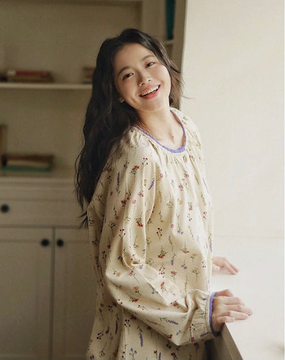 Women’s Organic Cotton Floral Pajama Set – Breathable & Gift-Ready