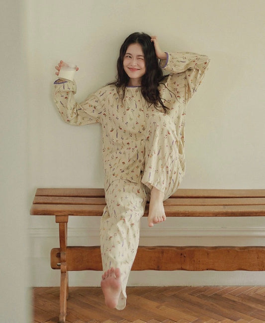 Women’s Organic Cotton Floral Pajama Set – Breathable & Gift-Ready