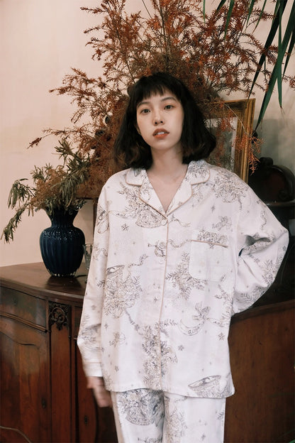 Starry Night Women's Pajama Set: Cozy Beige Loungewear