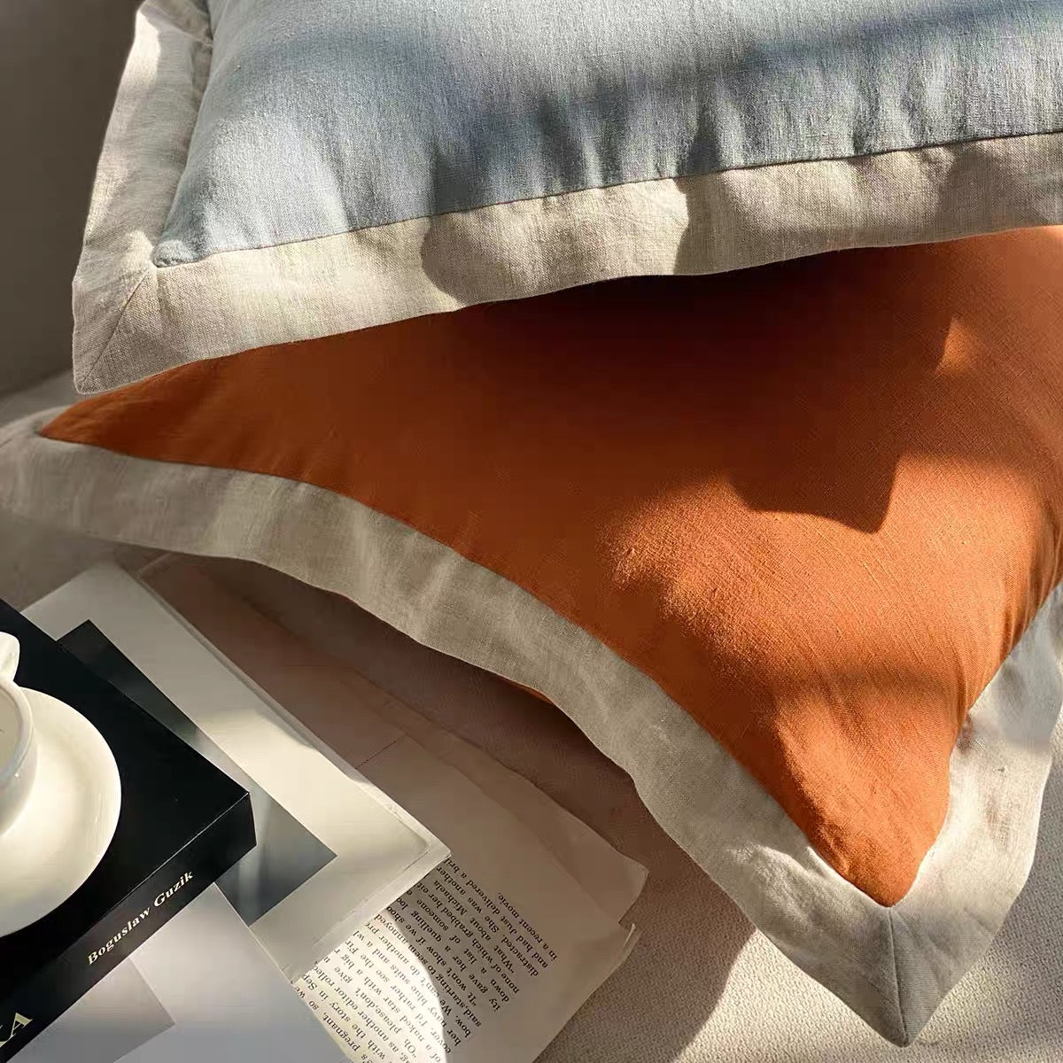 Custom Linen Cushion Cover with Contrast Border, Linen Throw Pillow Cover product photo