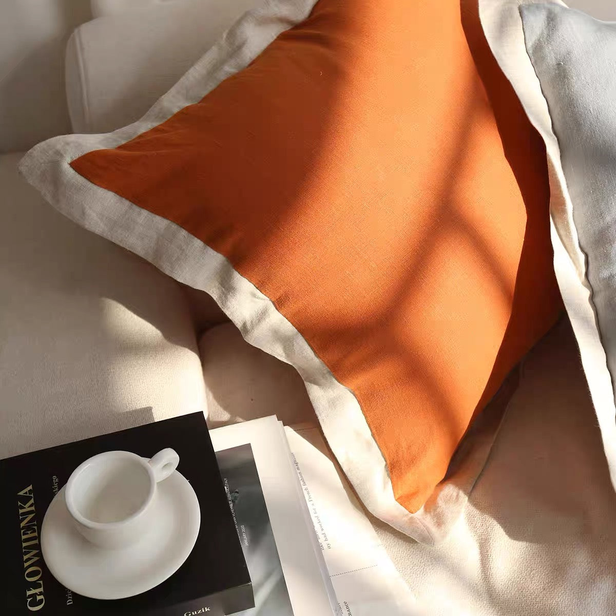 Custom Linen Cushion Cover with Contrast Border, Linen Throw Pillow Cover product photo