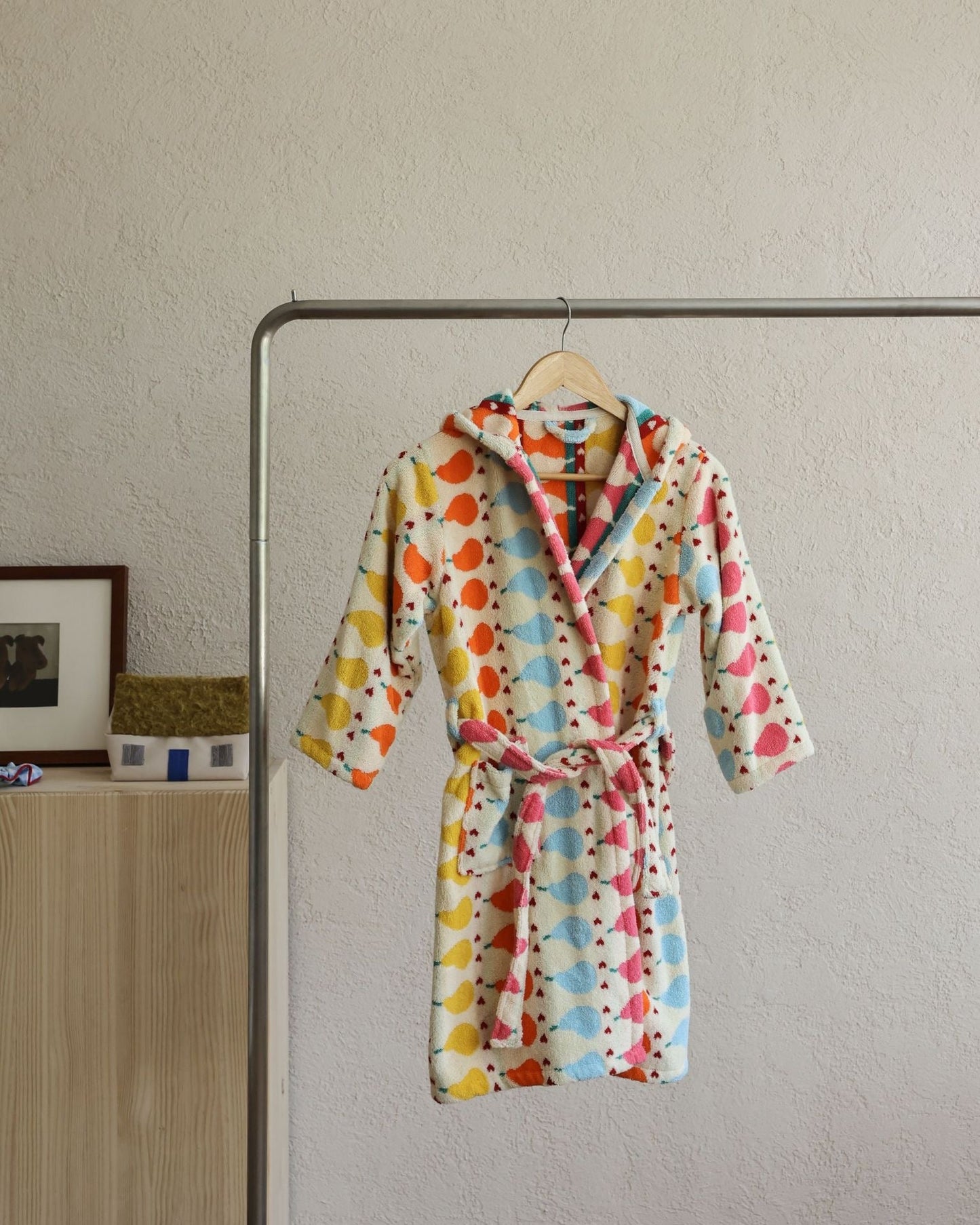 Kids Cotton Hooded Bathrobe, Colorful Bath Robe for Boys and Girls product photo