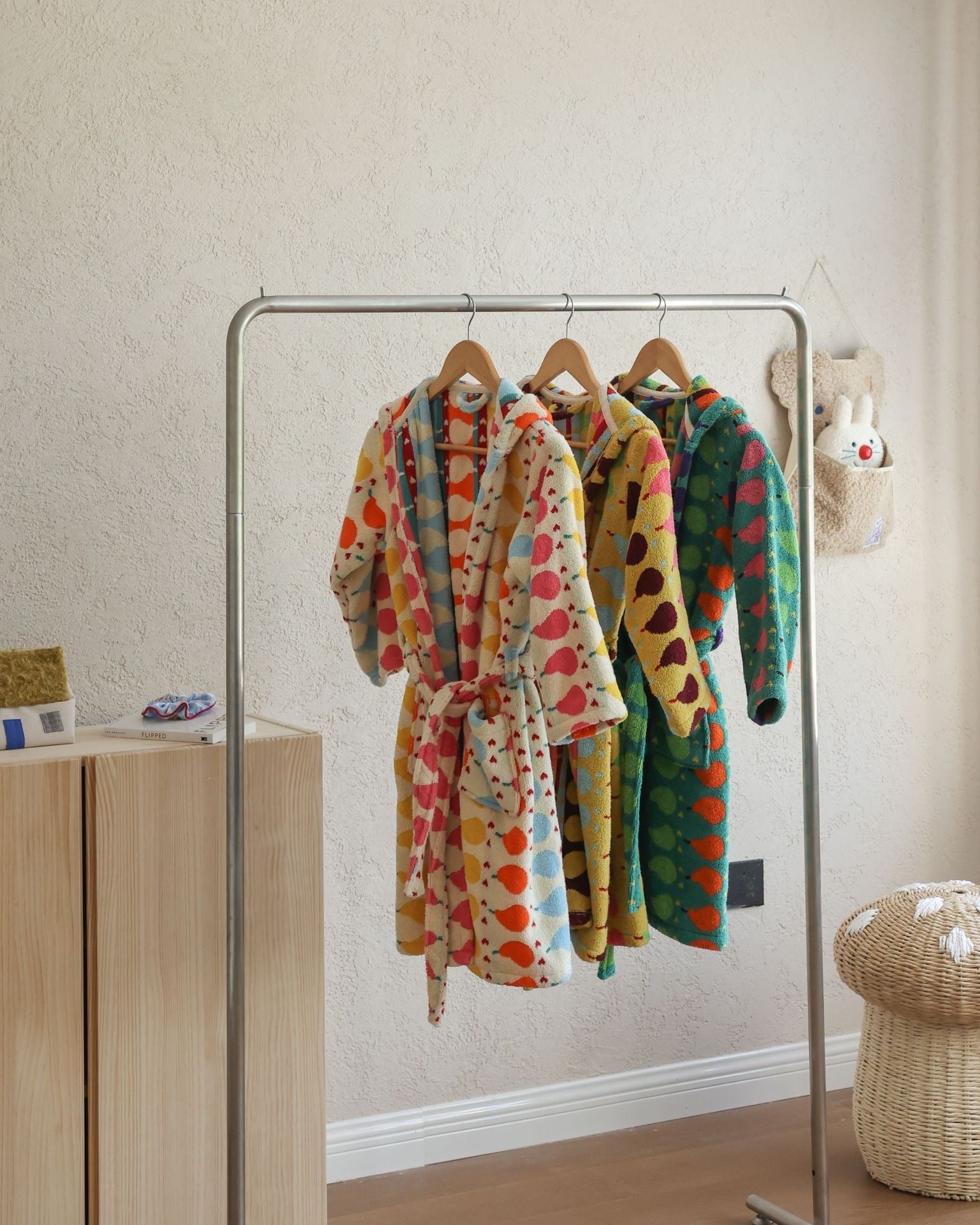 Kids Cotton Hooded Bathrobe, Colorful Bath Robe for Boys and Girls product photo