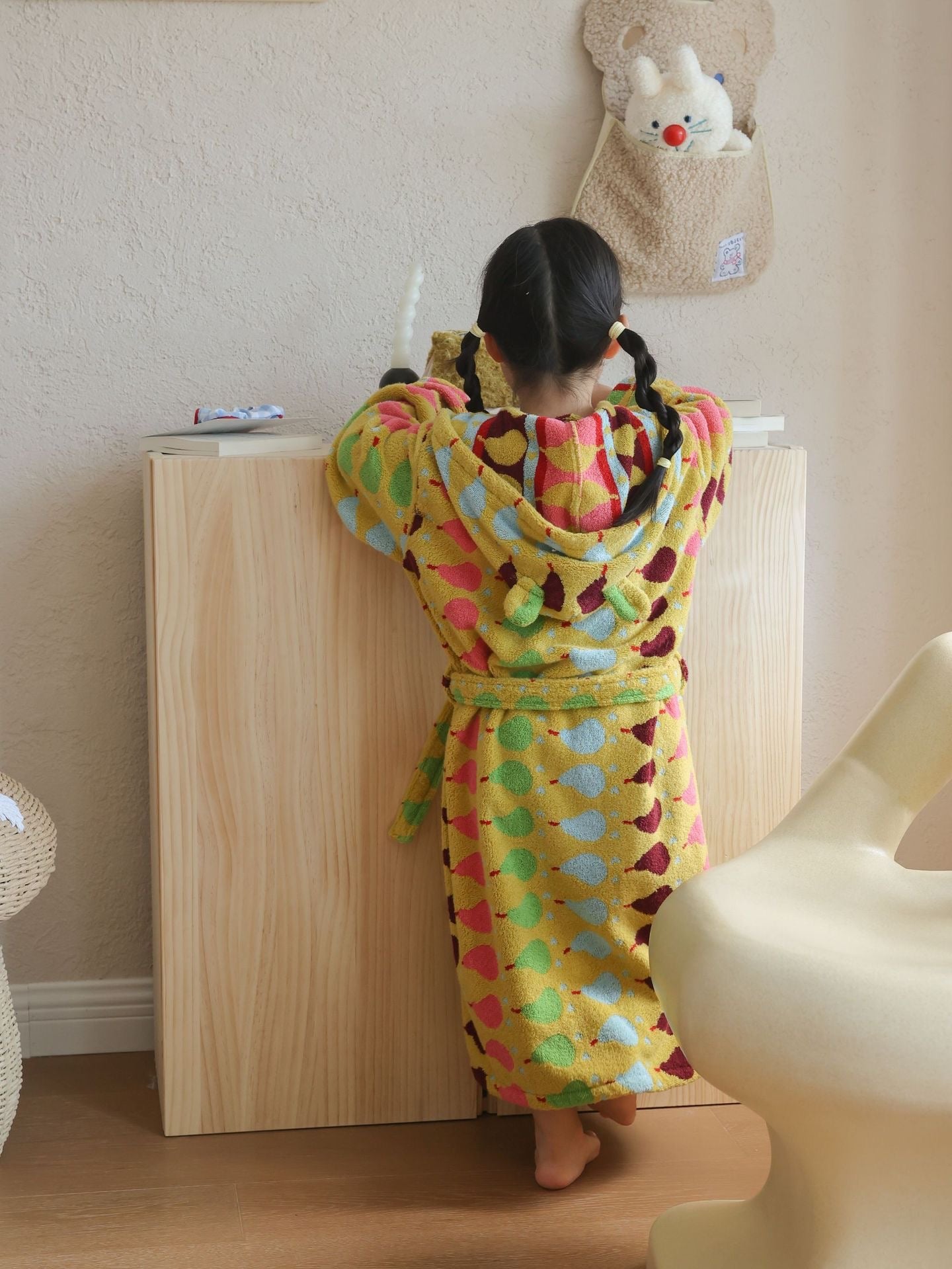 Kids Cotton Hooded Bathrobe, Colorful Bath Robe for Boys and Girls product photo