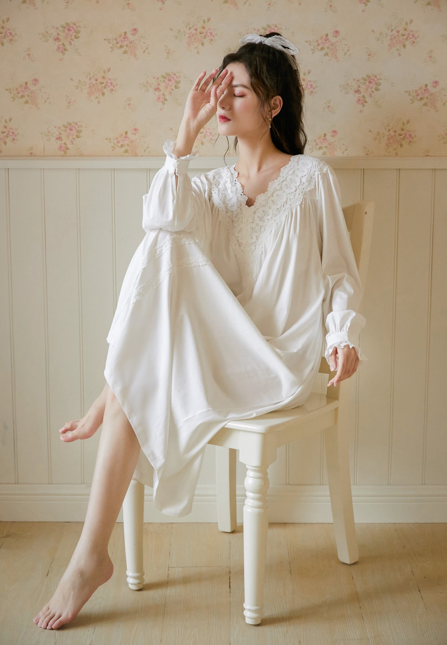 Graceful Green V-Neck Dress, A Vintage Victorian Nightgown, Comfort and Timeless Elegance, Bridal Loungewear